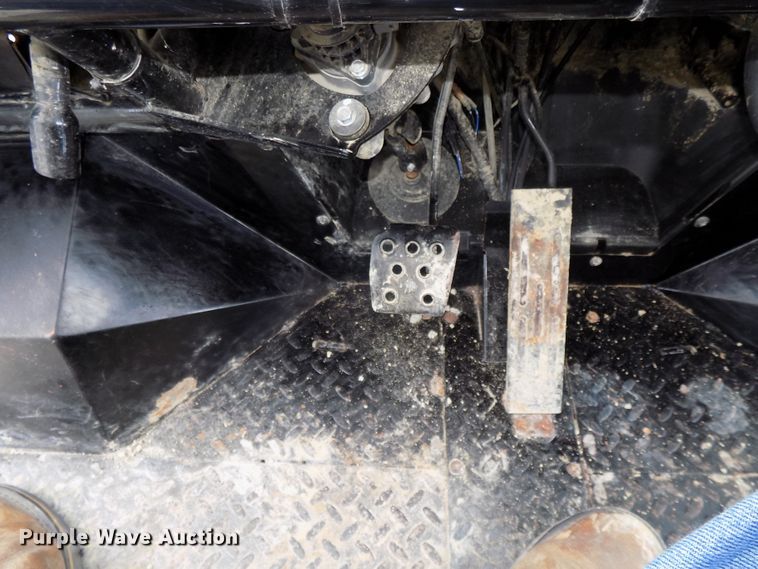 image for item DG2436 2015 Kawasaki Mule 4010 utility vehicle