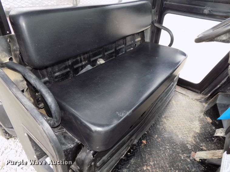 image for item DG2436 2015 Kawasaki Mule 4010 utility vehicle