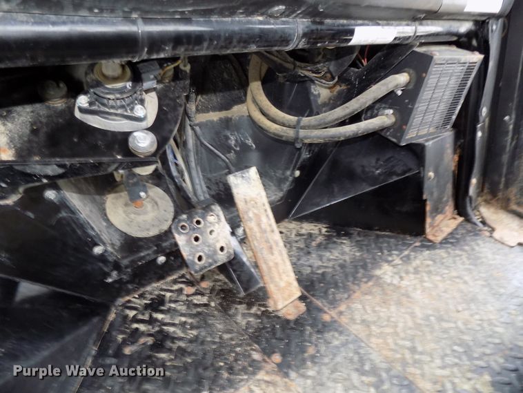 image for item DG2437 2015 Kawasaki KAF620M utility vehicle