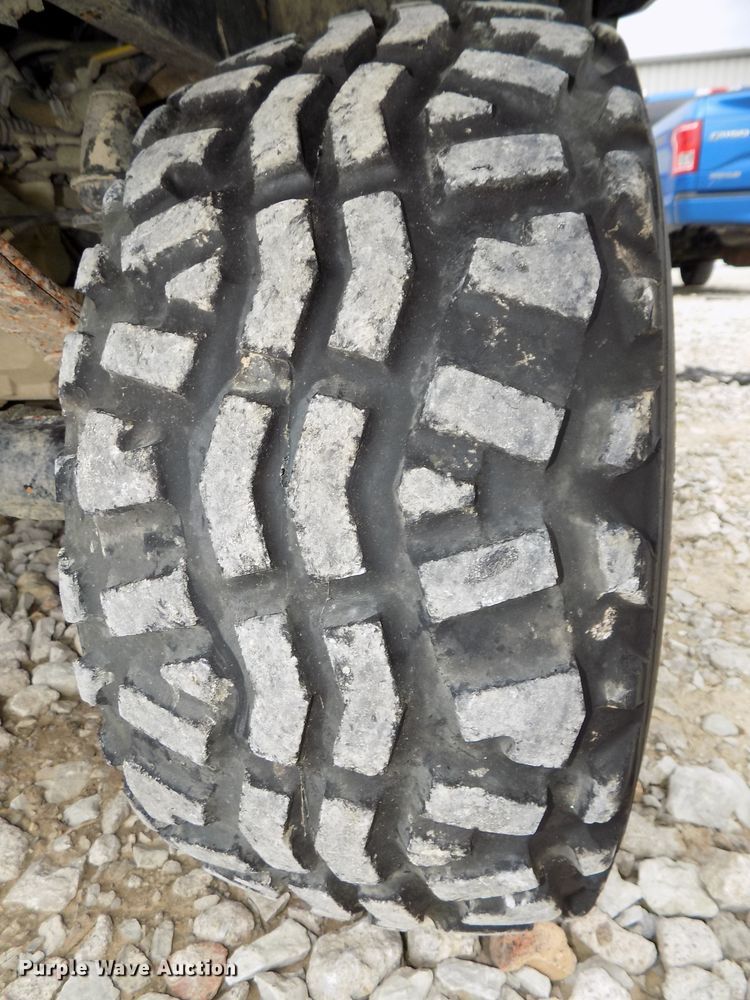 image for item DG2437 2015 Kawasaki KAF620M utility vehicle