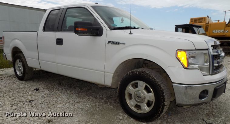 image for item DG2439 2013 Ford F150 XLT SuperCab pickup truck