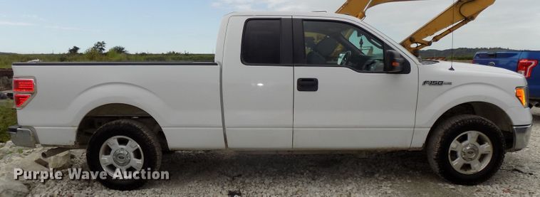 image for item DG2439 2013 Ford F150 XLT SuperCab pickup truck