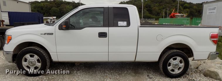 image for item DG2439 2013 Ford F150 XLT SuperCab pickup truck