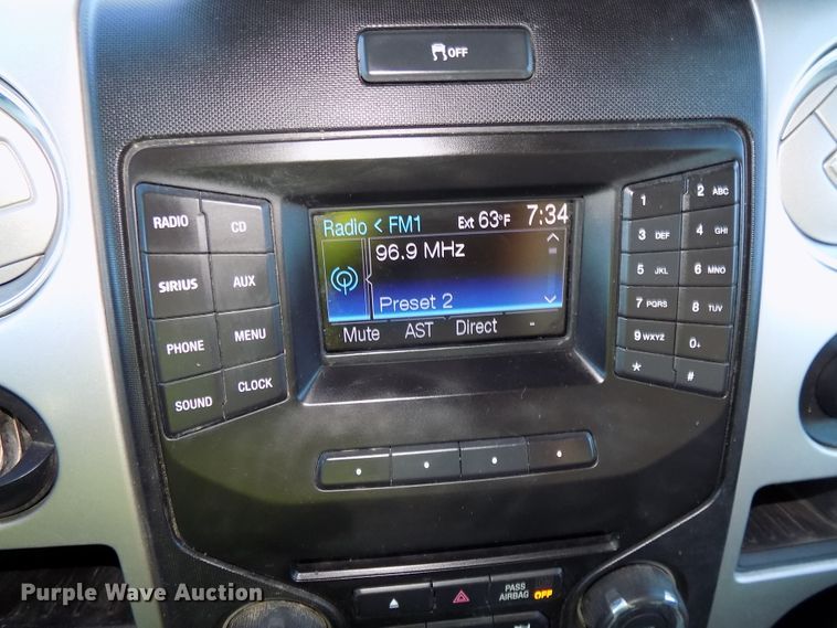 image for item DG2439 2013 Ford F150 XLT SuperCab pickup truck