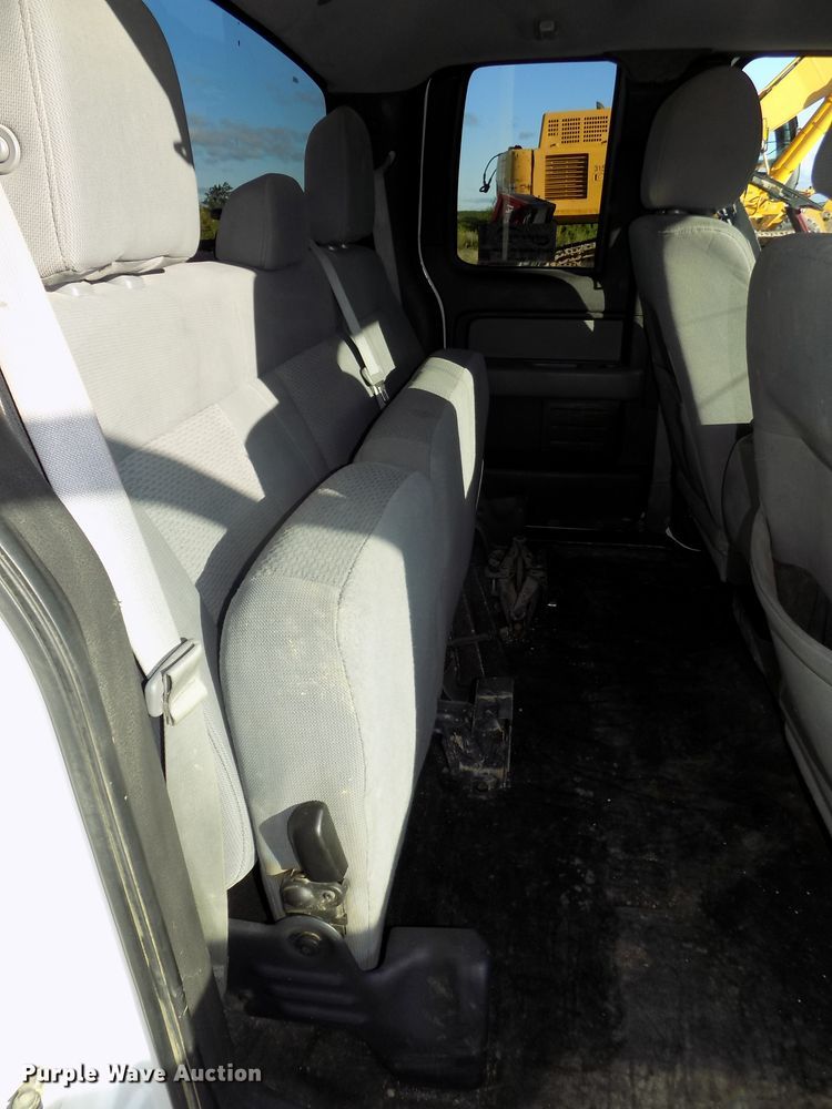 image for item DG2439 2013 Ford F150 XLT SuperCab pickup truck