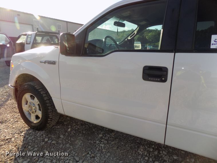 image for item DG2439 2013 Ford F150 XLT SuperCab pickup truck