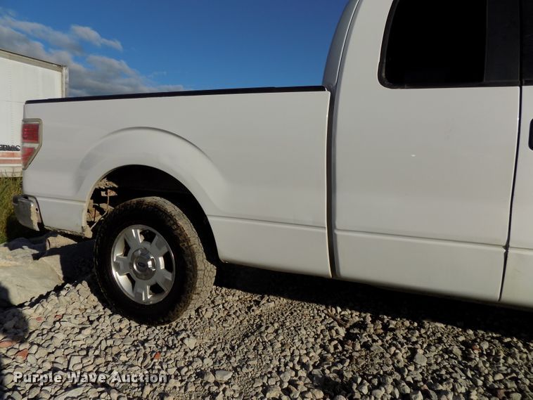 image for item DG2439 2013 Ford F150 XLT SuperCab pickup truck