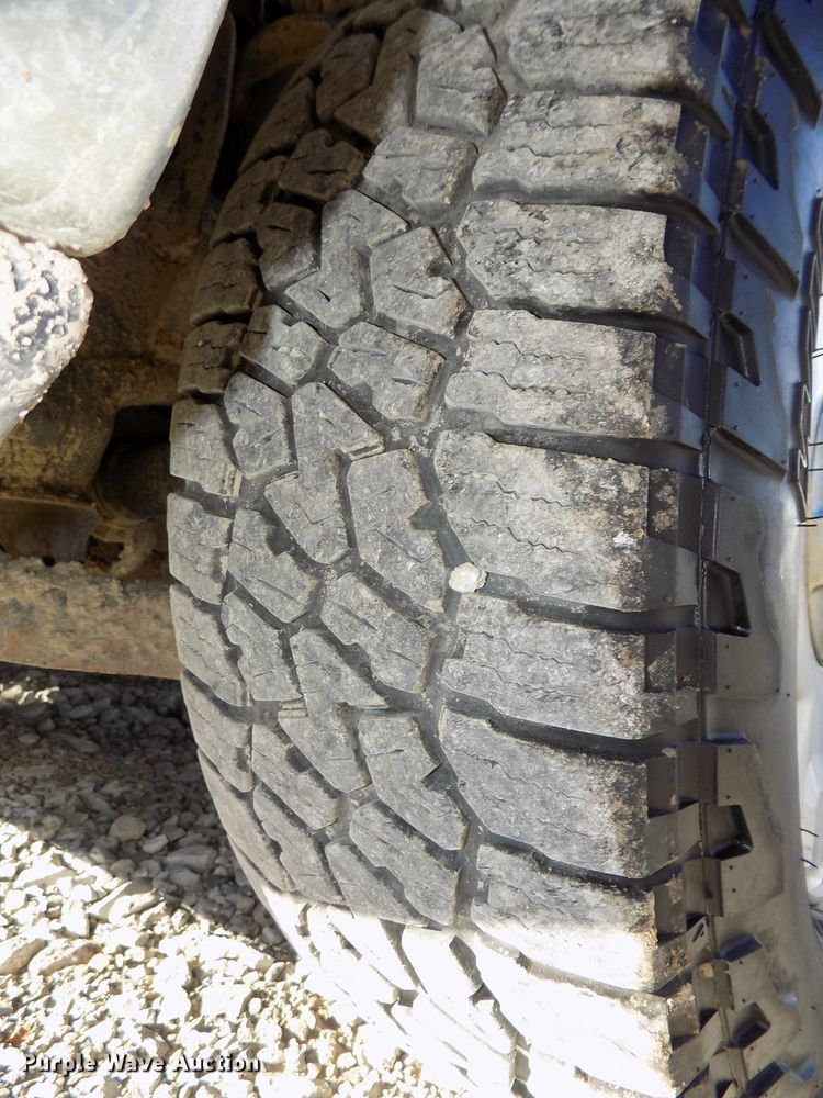 image for item DG2439 2013 Ford F150 XLT SuperCab pickup truck