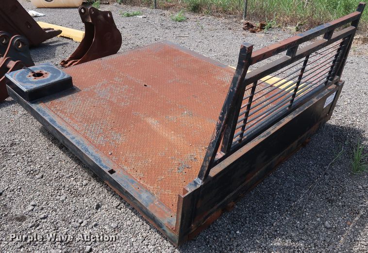 image for item DG4115 Flatbed