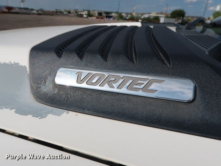 image for item DG4124 2009 Chevrolet Silverado 2500HD Crew Cab flatbed pickup truck