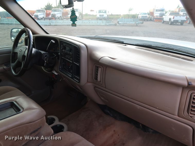 image for item DG4126 2007 Chevrolet Silverado 1500 Crew Cab pickup truck