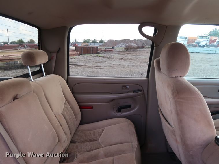 image for item DG4126 2007 Chevrolet Silverado 1500 Crew Cab pickup truck