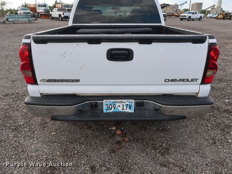 image for item DG4126 2007 Chevrolet Silverado 1500 Crew Cab pickup truck