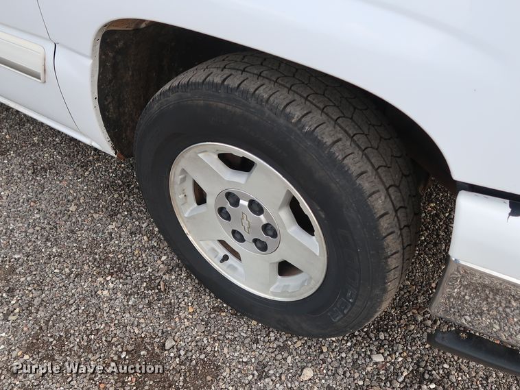 image for item DG4126 2007 Chevrolet Silverado 1500 Crew Cab pickup truck