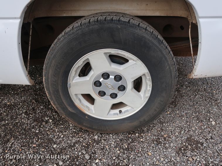 image for item DG4126 2007 Chevrolet Silverado 1500 Crew Cab pickup truck