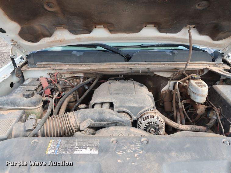 image for item DG4127 2009 Chevrolet Silverado 2500HD LS Crew Cab pickup truck