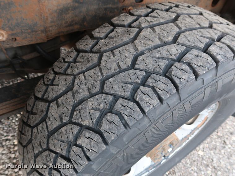 image for item DG4127 2009 Chevrolet Silverado 2500HD LS Crew Cab pickup truck