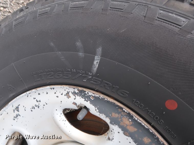 image for item DG4127 2009 Chevrolet Silverado 2500HD LS Crew Cab pickup truck