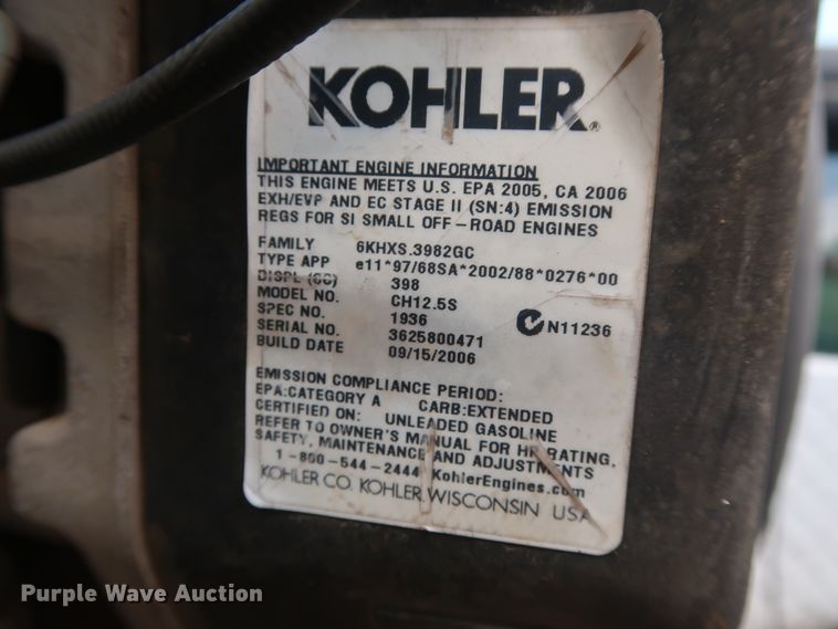 image for item DG4128 2007 Ford F550 XL service truck with crane