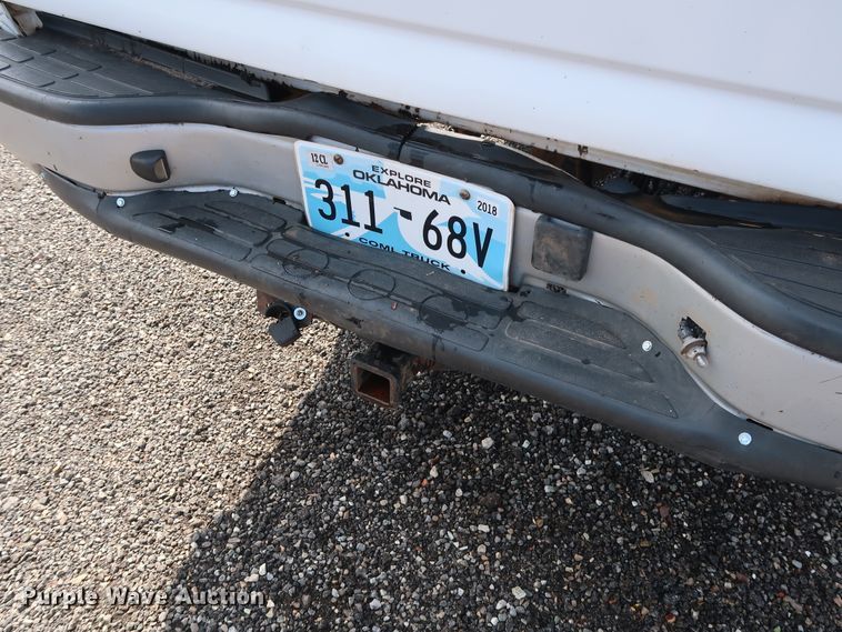 image for item DG4130 2005 Chevrolet Silverado 2500HD LS pickup truck