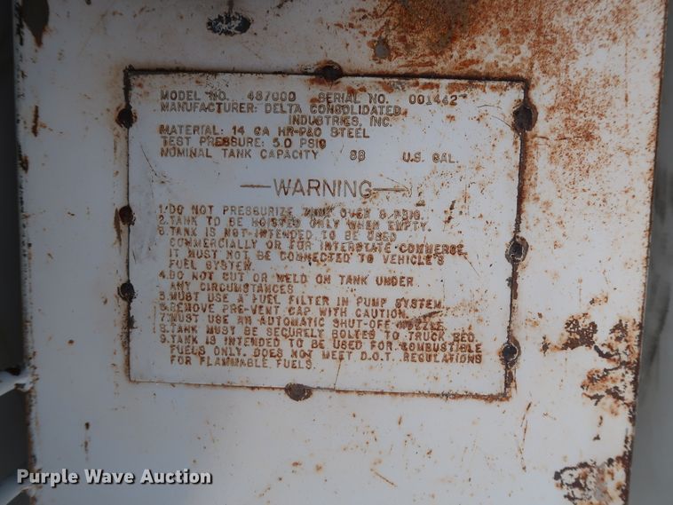 image for item DG4130 2005 Chevrolet Silverado 2500HD LS pickup truck