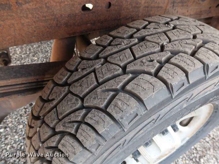 image for item DG4130 2005 Chevrolet Silverado 2500HD LS pickup truck