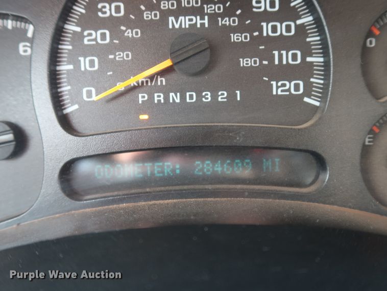 image for item DG4131 2006 Chevrolet Silverado 1500 LS Ext. Cab pickup truck