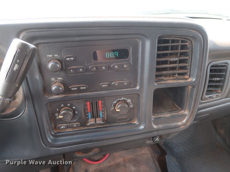 image for item DG4131 2006 Chevrolet Silverado 1500 LS Ext. Cab pickup truck