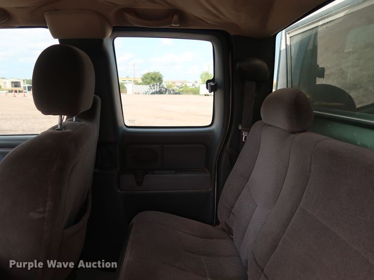 image for item DG4131 2006 Chevrolet Silverado 1500 LS Ext. Cab pickup truck