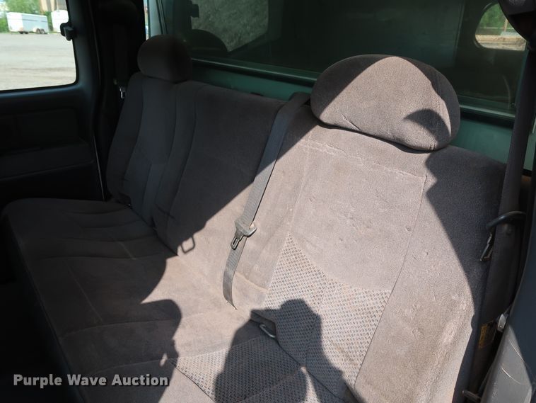 image for item DG4131 2006 Chevrolet Silverado 1500 LS Ext. Cab pickup truck