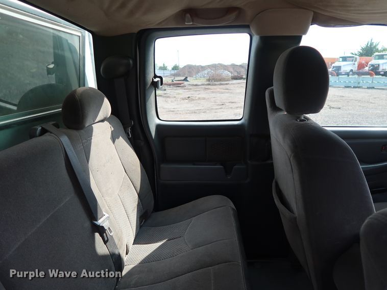 image for item DG4131 2006 Chevrolet Silverado 1500 LS Ext. Cab pickup truck