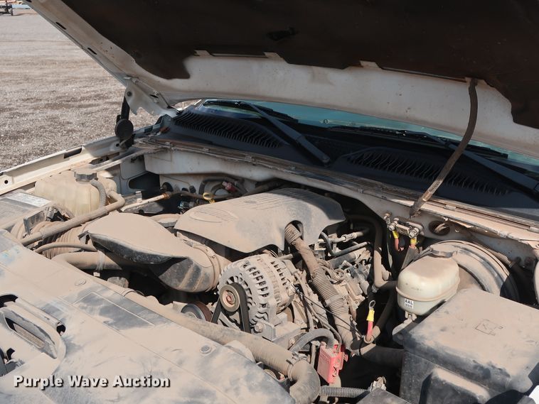 image for item DG4131 2006 Chevrolet Silverado 1500 LS Ext. Cab pickup truck