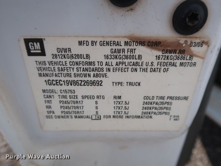 image for item DG4131 2006 Chevrolet Silverado 1500 LS Ext. Cab pickup truck