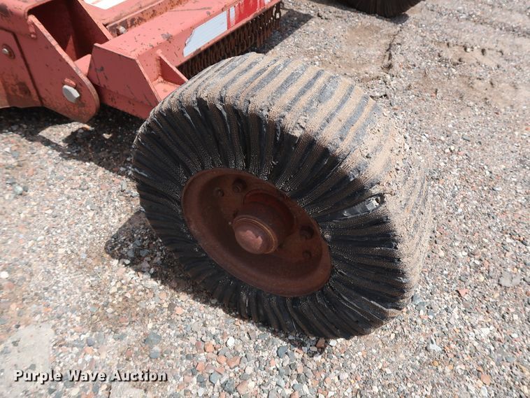 image for item DG4139 2001 Rhino FM15M batwing rotary mower