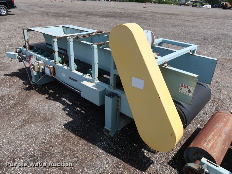 image for item DG4143 Siemens Milltronics weigh feeder conveyor system