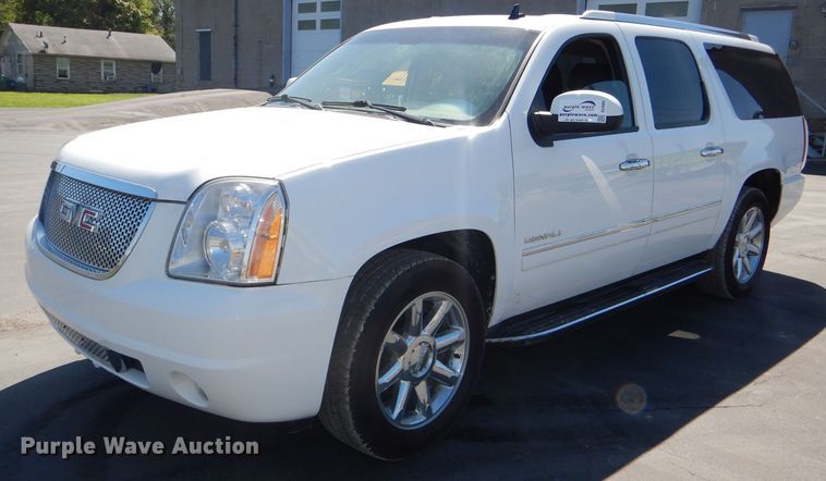 image for item DG4908 2011 GMC Yukon Denali XL SUV