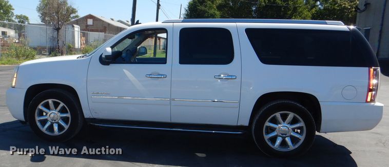 image for item DG4908 2011 GMC Yukon Denali XL SUV
