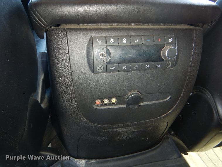 image for item DG4908 2011 GMC Yukon Denali XL SUV