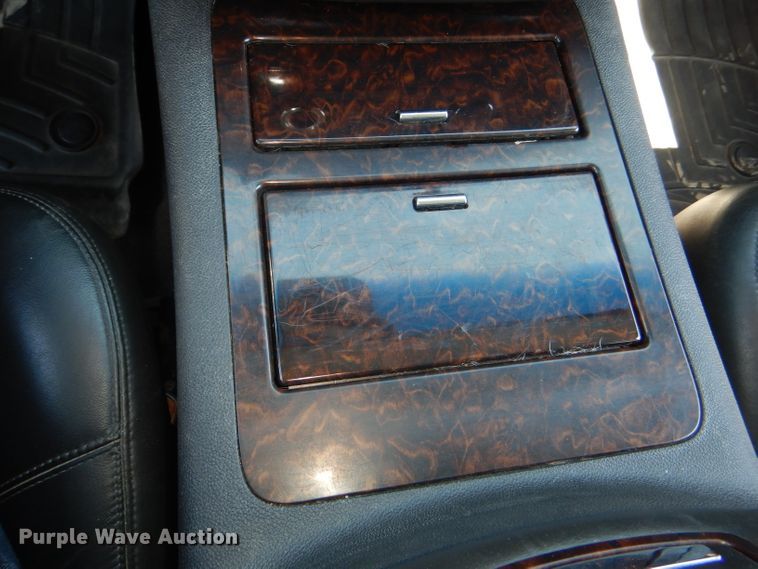 image for item DG4908 2011 GMC Yukon Denali XL SUV