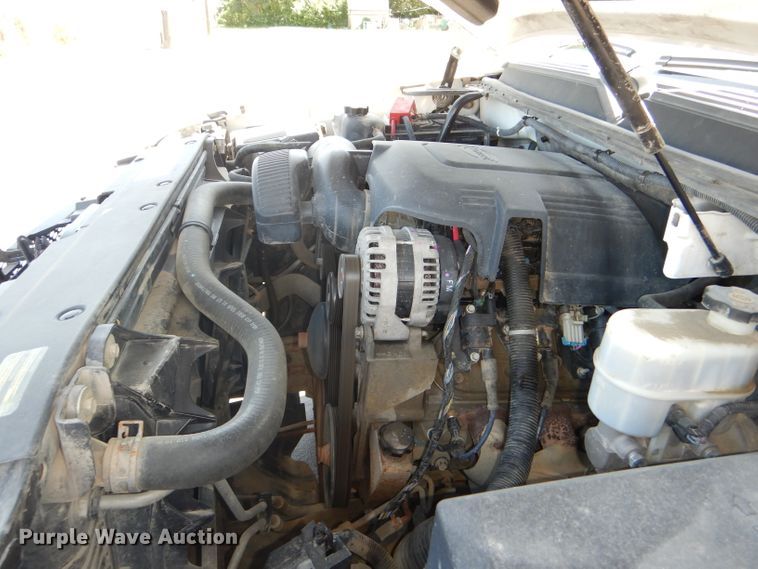 image for item DG4908 2011 GMC Yukon Denali XL SUV