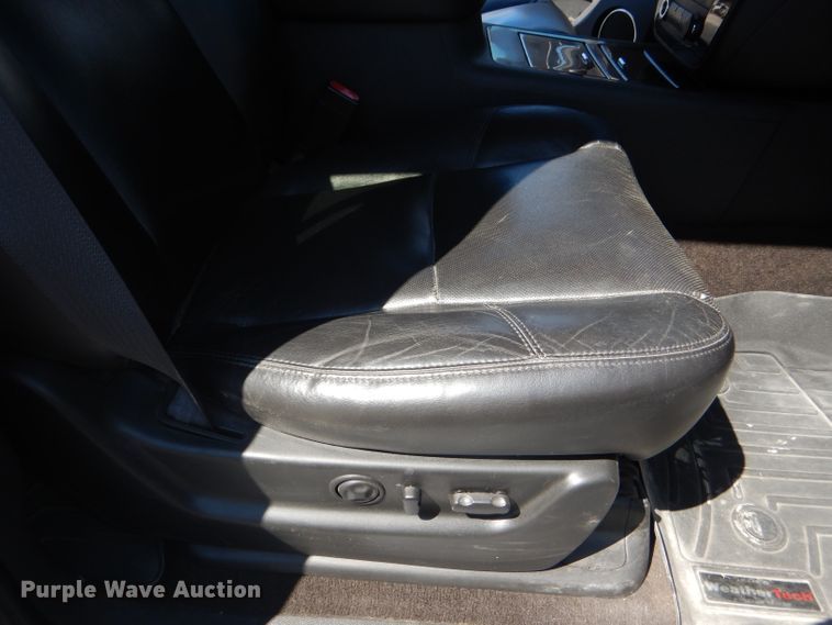 image for item DG4908 2011 GMC Yukon Denali XL SUV