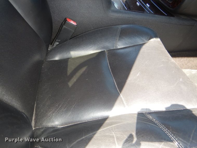 image for item DG4908 2011 GMC Yukon Denali XL SUV