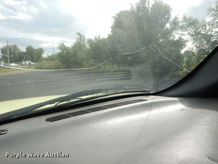 image for item DG4999 2000 Chevrolet Silverado 2500 LS utility bed pickup truck