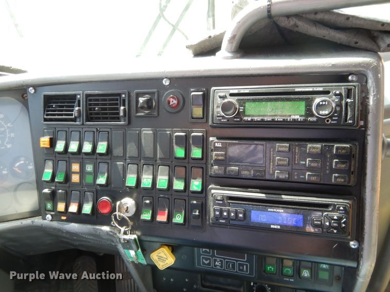 image for item DG5839 2000 Van Hool T2145 coach bus