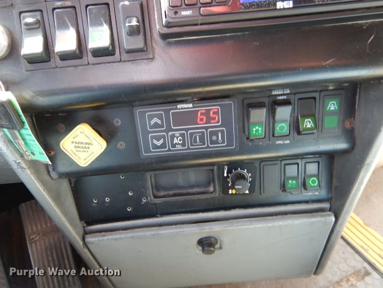 image for item DG5839 2000 Van Hool T2145 coach bus