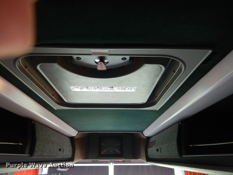 image for item DG5839 2000 Van Hool T2145 coach bus