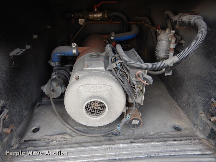 image for item DG5839 2000 Van Hool T2145 coach bus