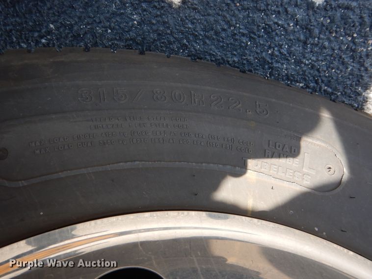 image for item DG5839 2000 Van Hool T2145 coach bus