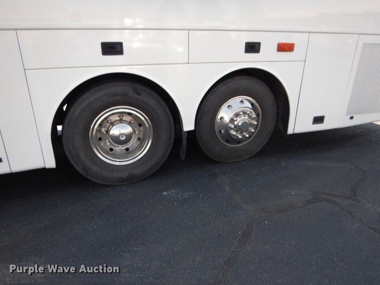 image for item DG5839 2000 Van Hool T2145 coach bus