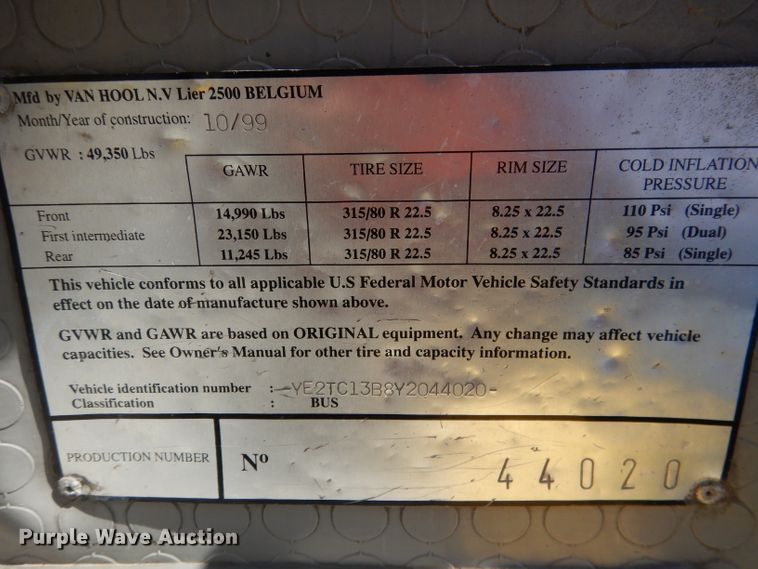 image for item DG5839 2000 Van Hool T2145 coach bus